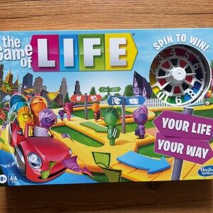 The Game of LIFE Board Game - Colorful Classic - New